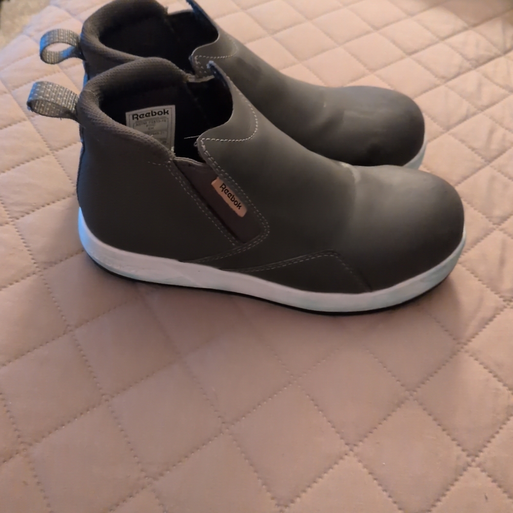 Reebok Men's Dark Gray Slip-On Sneakers